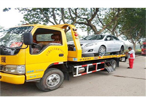 甘井子附近24小时汽车拖车服务热线