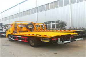 甘井子附近拖车救援搭电