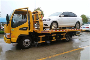 甘井子附近拖车救援24小时服务热线